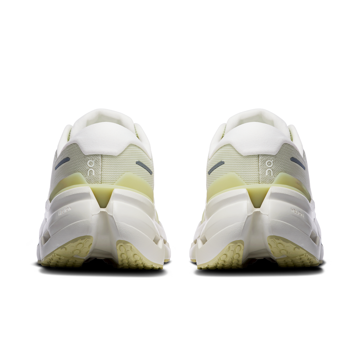 On Running Women's Cloudrunner 3 Shoes - Seedling / Ivory